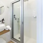 Greco לינה וארוחת בוקר